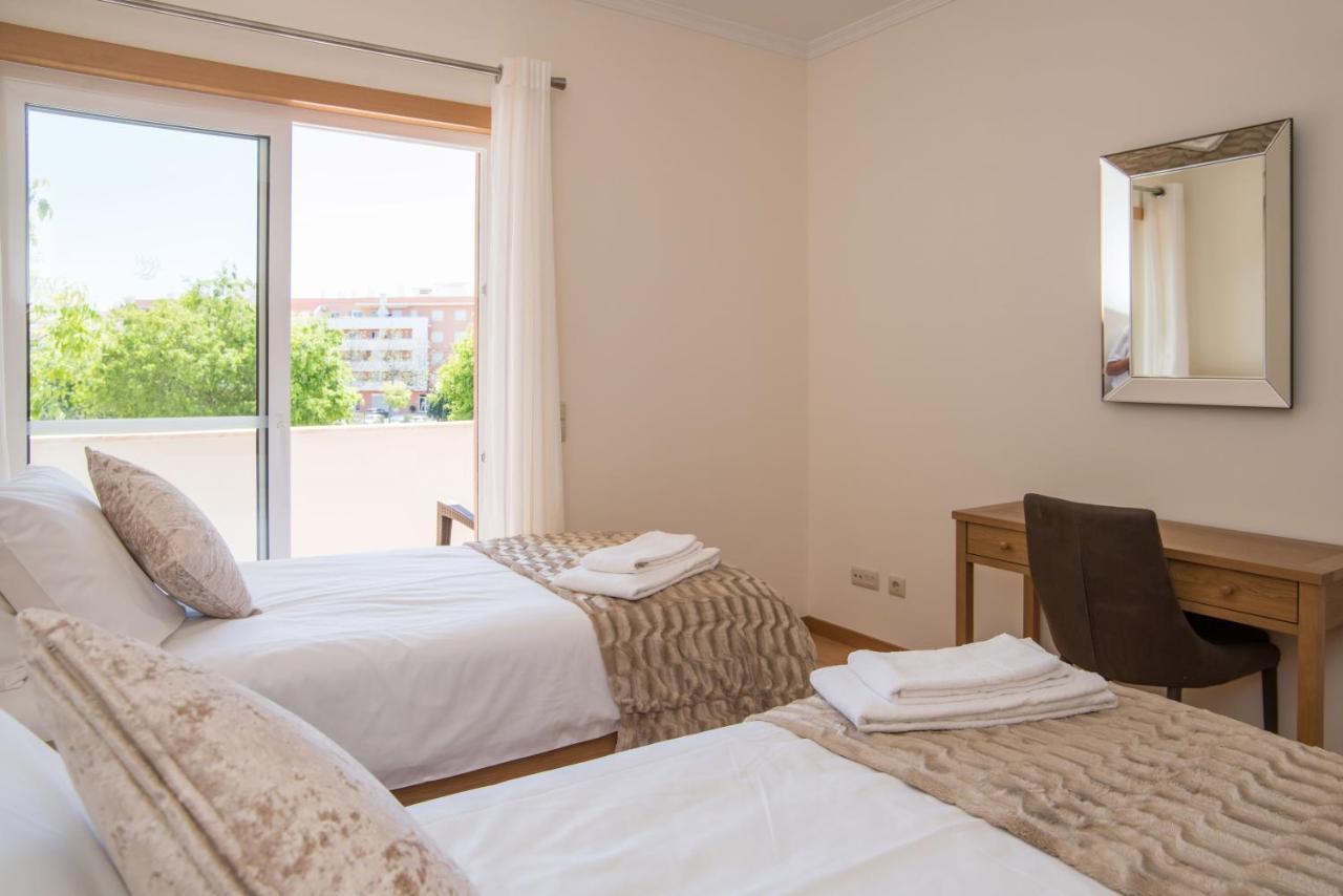 Central Modern 2 Bed Apartment Armacao De Pera Exterior photo